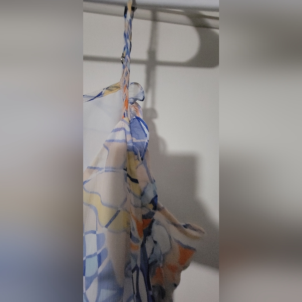 Dainty ruffles frame an airy chiffon maxi dress fashioned w Pockets Size Medium - Picture 6 of 9